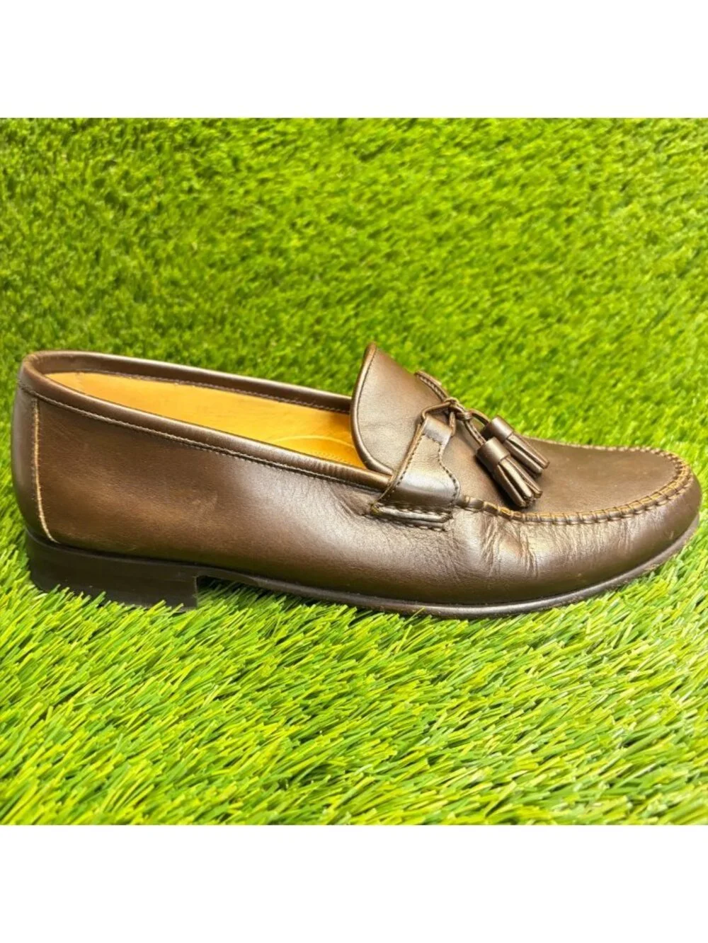Allen Edmonds Urbino Mens Size 9.5 Brown Classic Tassel Loafer Dress Shoes